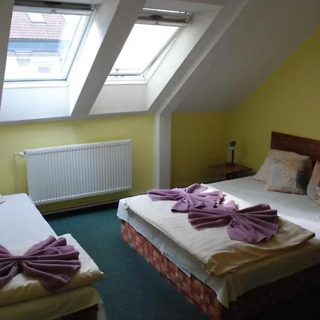 Monika Aparthotel